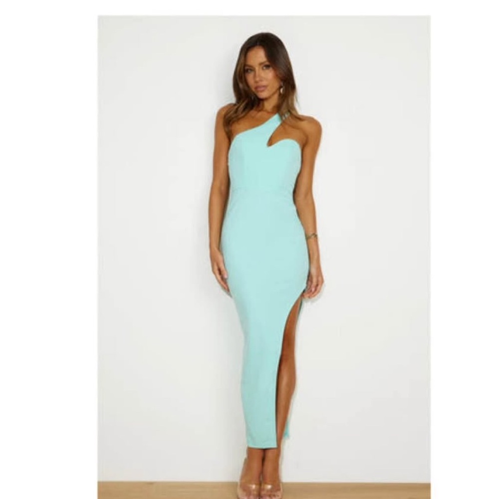 Elegant Aqua One-Shoulder Dress